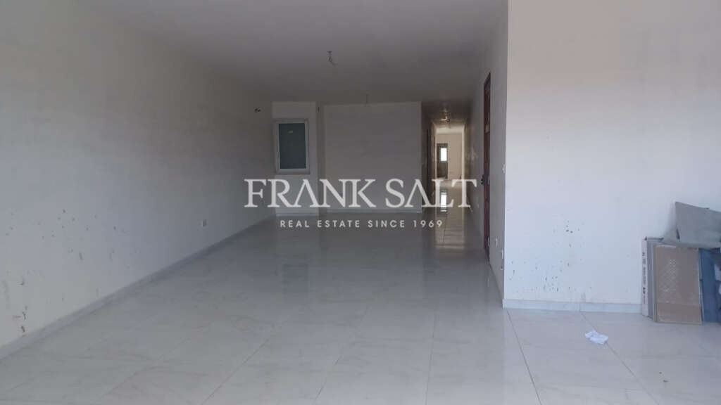 Gharghur, 3 Bedrooms Bedrooms, ,1 BathroomBathrooms,For Sale,FRSA-041293