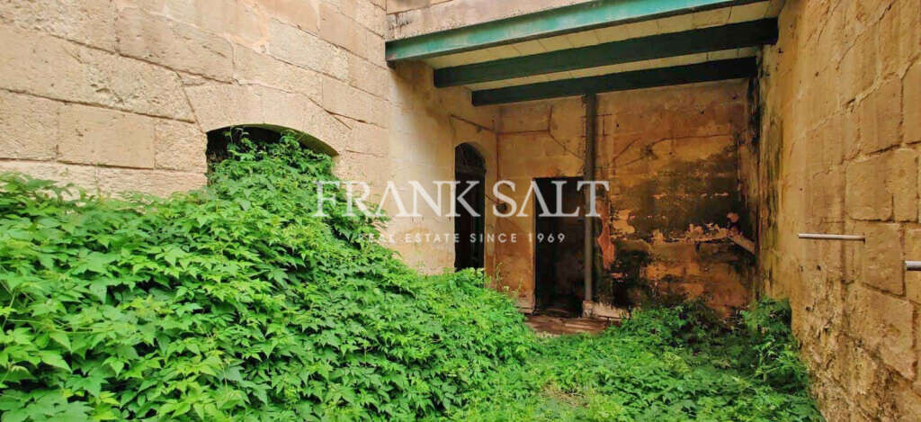 Sliema, 6 Bedrooms Bedrooms, ,2 BathroomsBathrooms,For Sale,FRSA-915900