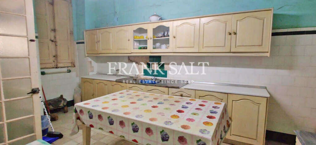 Sliema, 6 Bedrooms Bedrooms, ,2 BathroomsBathrooms,For Sale,FRSA-915900