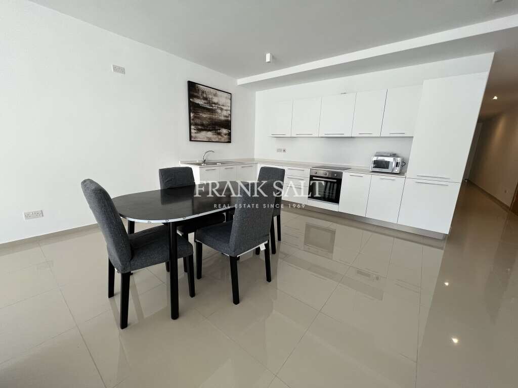 St Julians, 3 Bedrooms Bedrooms, ,1 BathroomBathrooms,For Sale,FRSA-041174