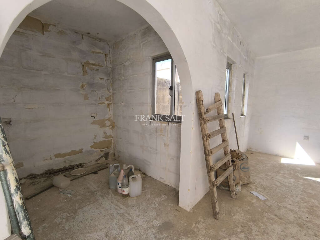 Marsascala, 1 Bedroom Bedrooms, ,1 BathroomBathrooms,For Sale,FRSA-751829