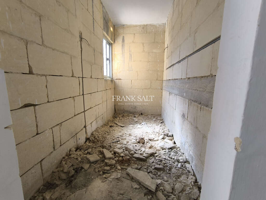 Marsascala, 1 Bedroom Bedrooms, ,1 BathroomBathrooms,For Sale,FRSA-751829