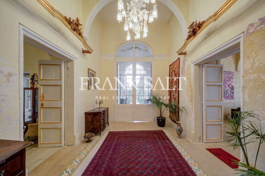 Zebbug, 8 Bedrooms Bedrooms, ,8 BathroomsBathrooms,For Sale,FRSA-453051
