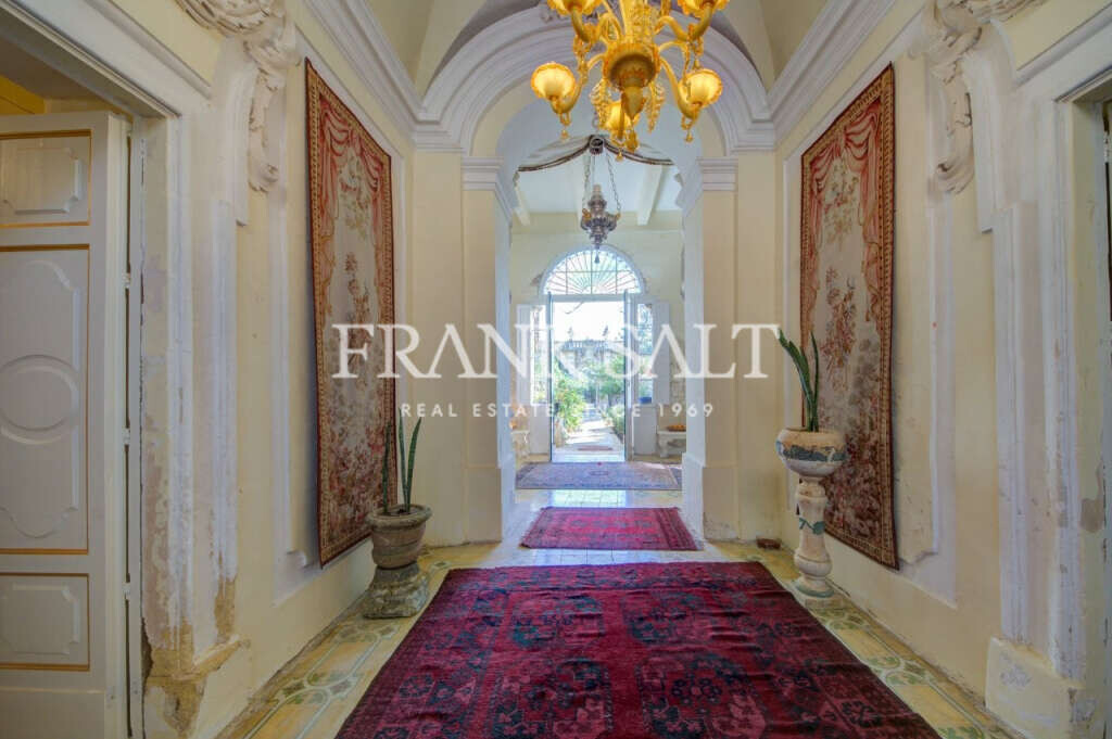 Zebbug, 8 Bedrooms Bedrooms, ,8 BathroomsBathrooms,For Sale,FRSA-453051