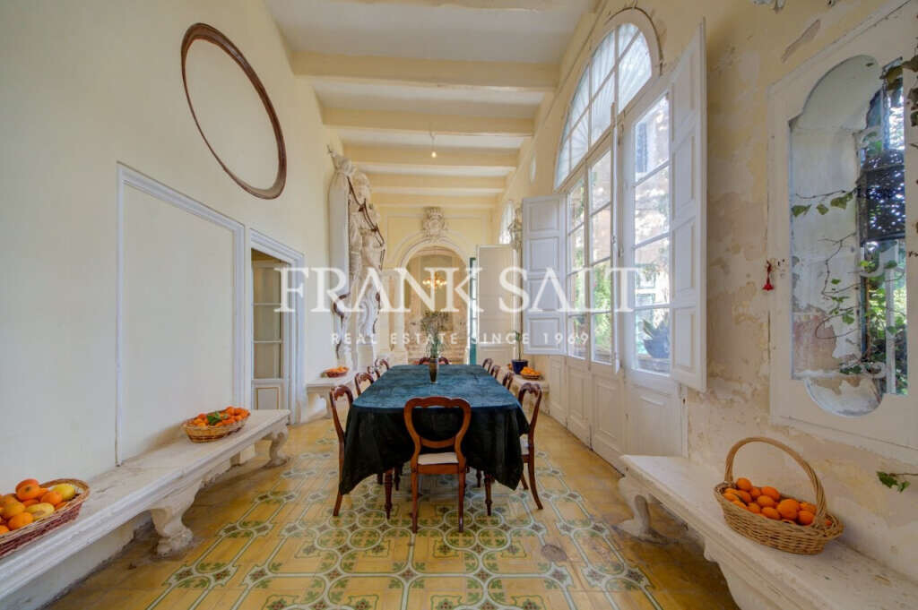 Zebbug, 8 Bedrooms Bedrooms, ,8 BathroomsBathrooms,For Sale,FRSA-453051