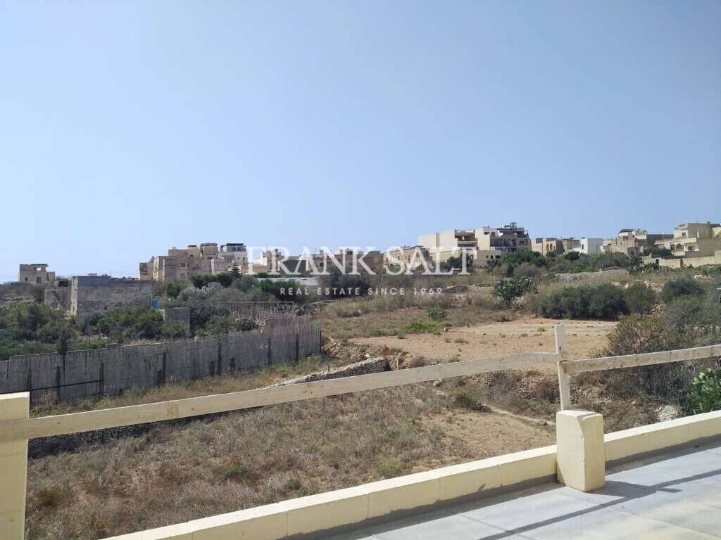 Nadur, Gozo, 2 Bedrooms Bedrooms, ,1 BathroomBathrooms,For Sale,FRSA-113324