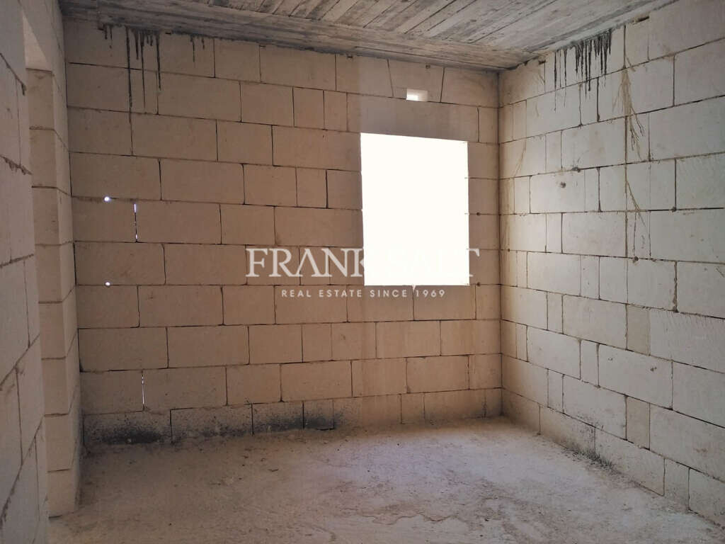 Nadur, Gozo, 2 Bedrooms Bedrooms, ,1 BathroomBathrooms,For Sale,FRSA-113324