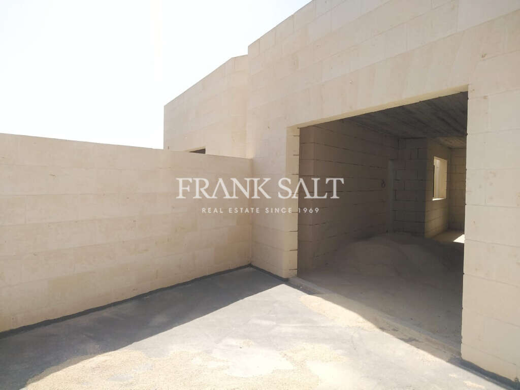 Nadur, Gozo, 2 Bedrooms Bedrooms, ,1 BathroomBathrooms,For Sale,FRSA-113324