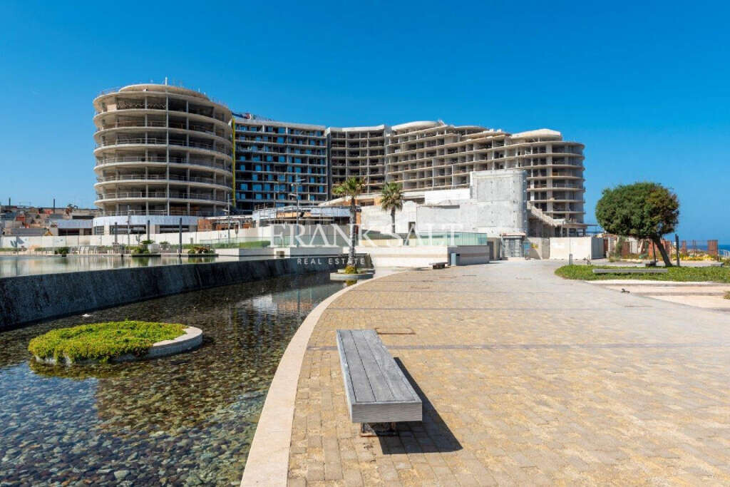 The Shoreline at Smart City, 2 Bedrooms Bedrooms, ,1 BathroomBathrooms,For Sale,FRSA-319418