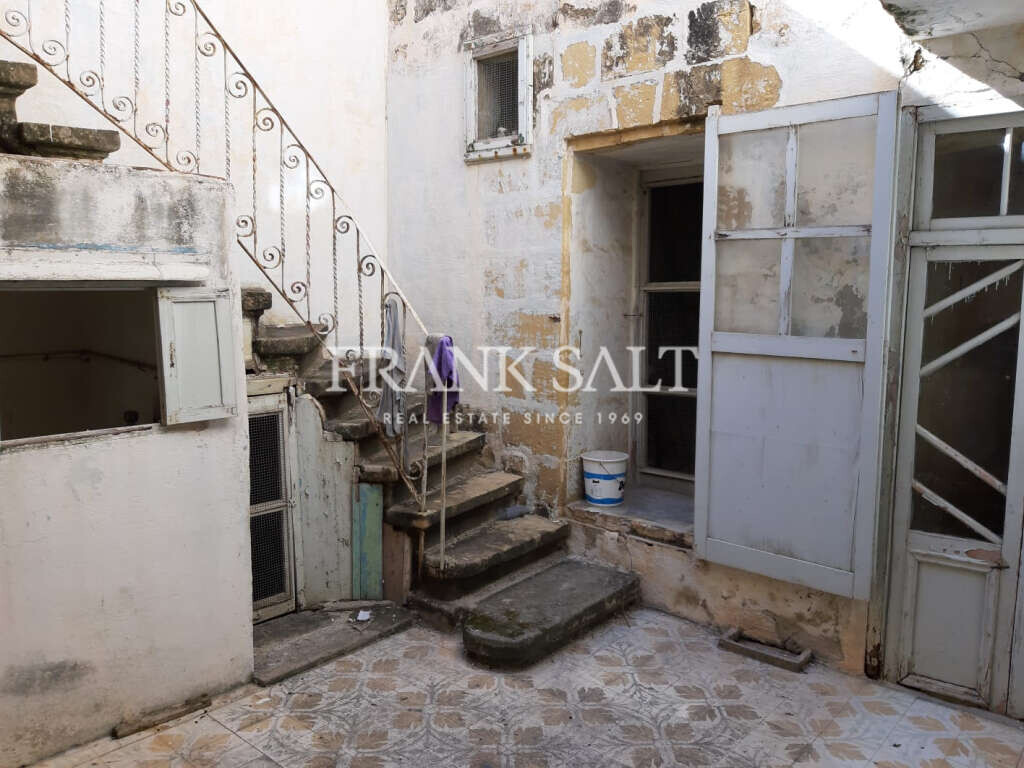 Victoria, Gozo, 3 Bedrooms Bedrooms, ,2 BathroomsBathrooms,For Sale,FRSA-113299