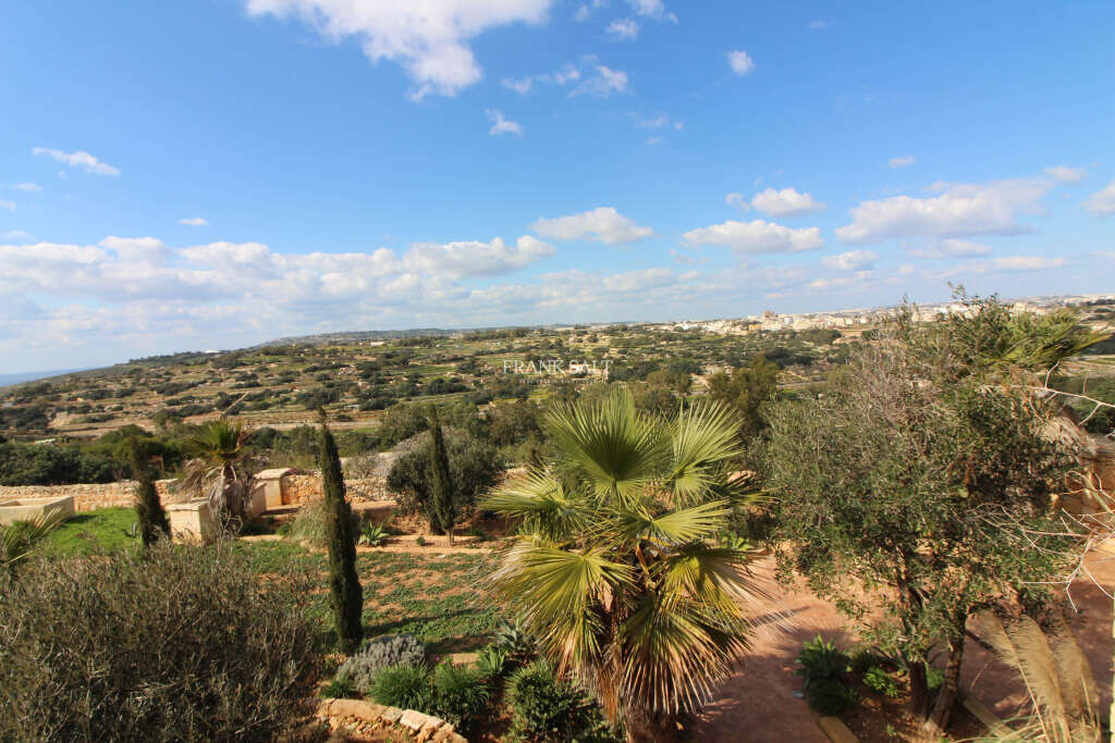 Zurrieq, 3 Bedrooms Bedrooms, ,1 BathroomBathrooms,For Sale,FRSA-040930