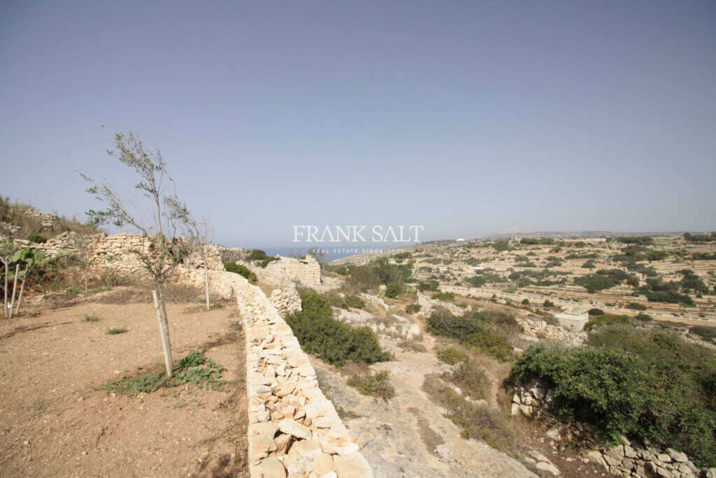 Zurrieq, 3 Bedrooms Bedrooms, ,1 BathroomBathrooms,For Sale,FRSA-040930