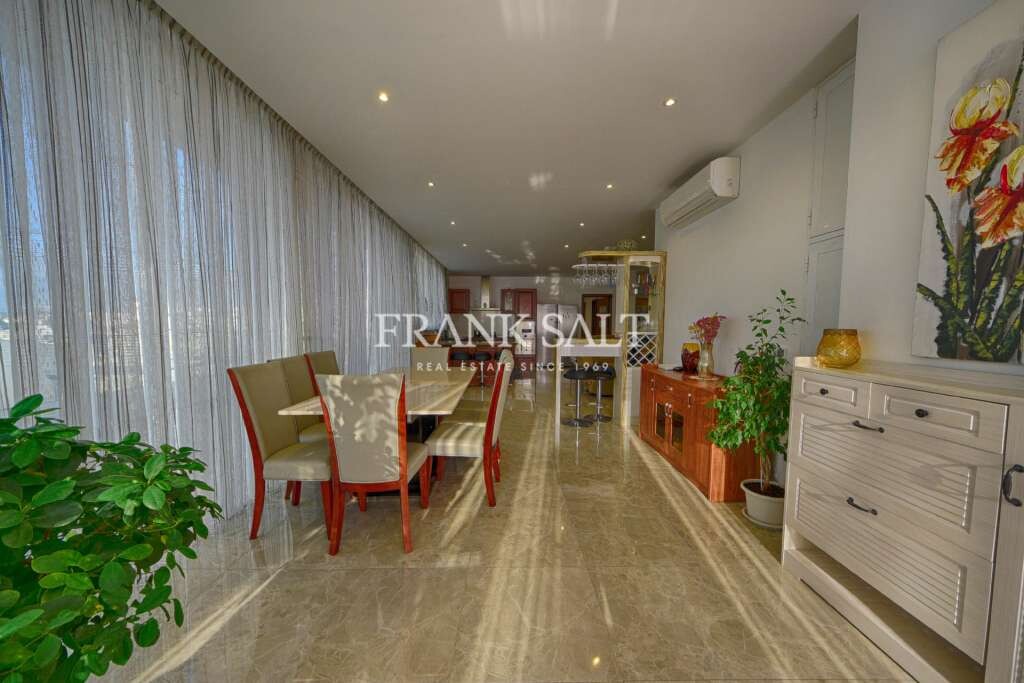 Gzira, 3 Bedrooms Bedrooms, ,2 BathroomsBathrooms,For Sale,FRSA-320398