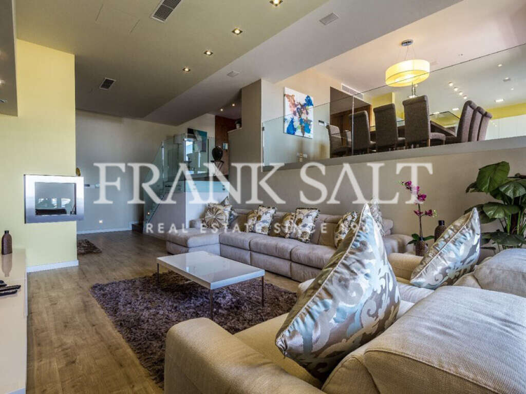 Tigne Point, 4 Bedrooms Bedrooms, ,2 BathroomsBathrooms,For Sale,FRSA-027097