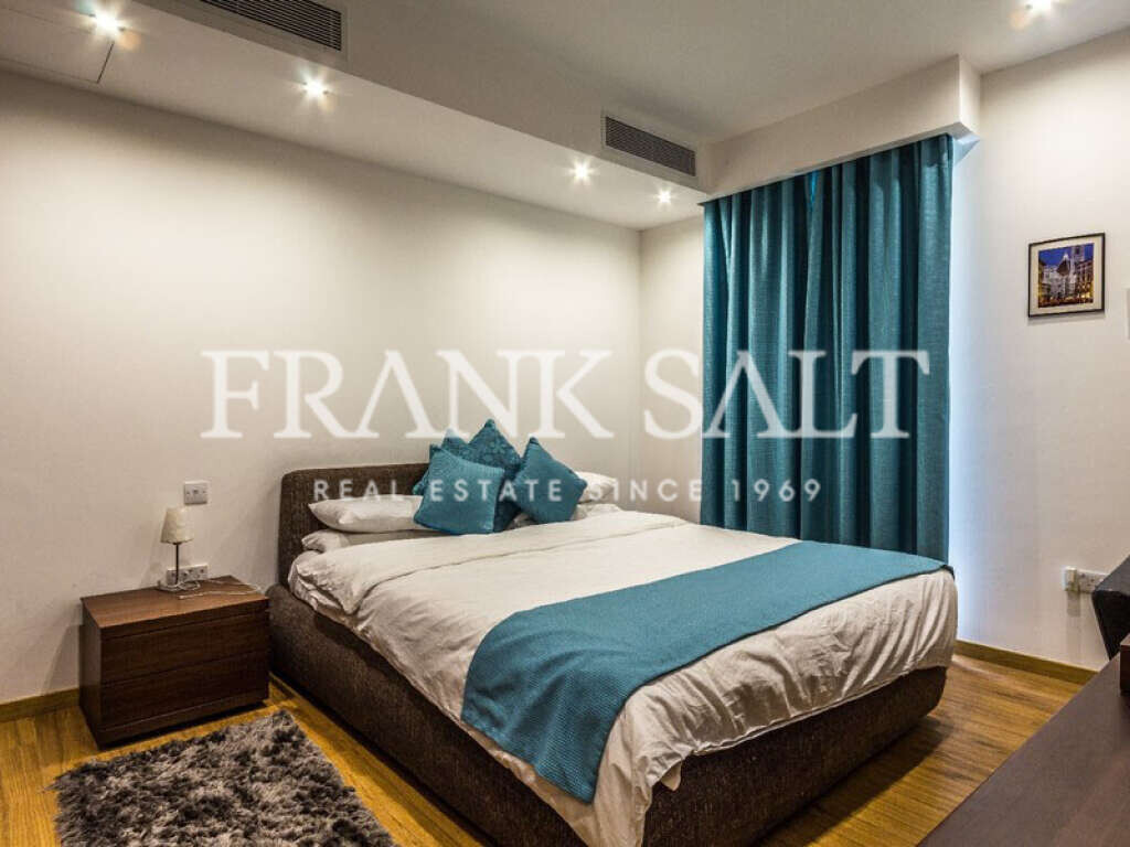 Tigne Point, 4 Bedrooms Bedrooms, ,2 BathroomsBathrooms,For Sale,FRSA-027097