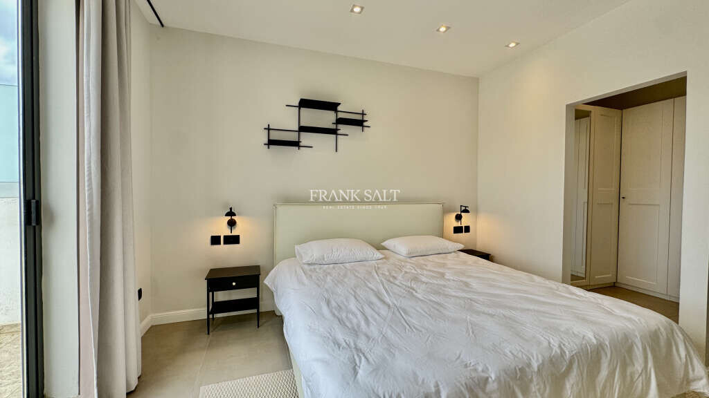 Sliema, 3 Bedrooms Bedrooms, ,For Sale,FRSA-912777