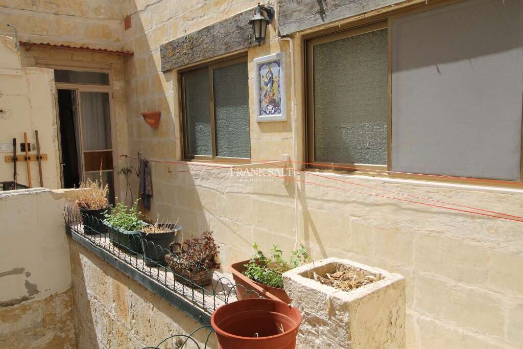 Cospicua, 3 Bedrooms Bedrooms, ,2 BathroomsBathrooms,For Sale,FRSA-422796
