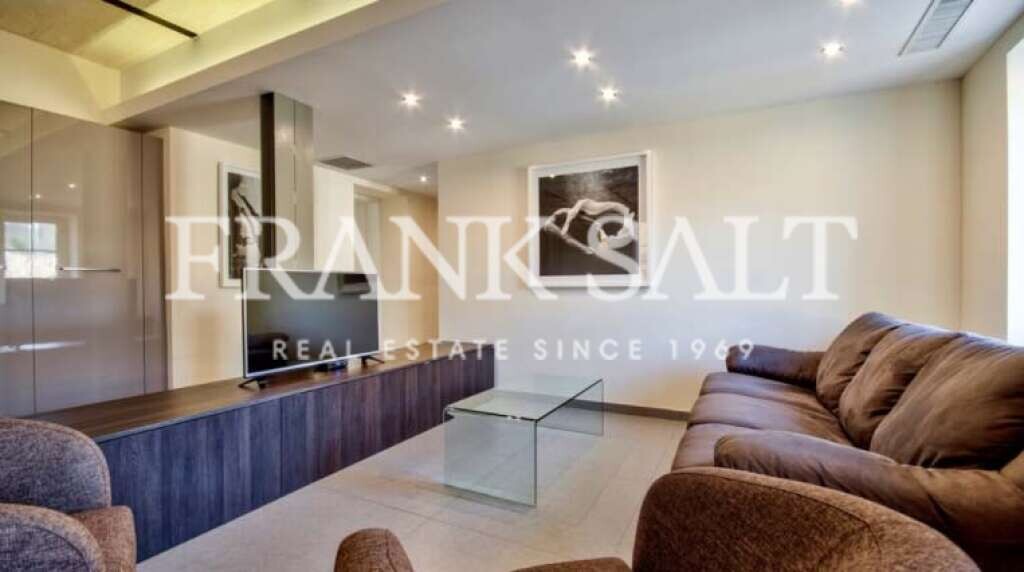 Valletta, 1 Bedroom Bedrooms, ,For Sale,FRSA-812712