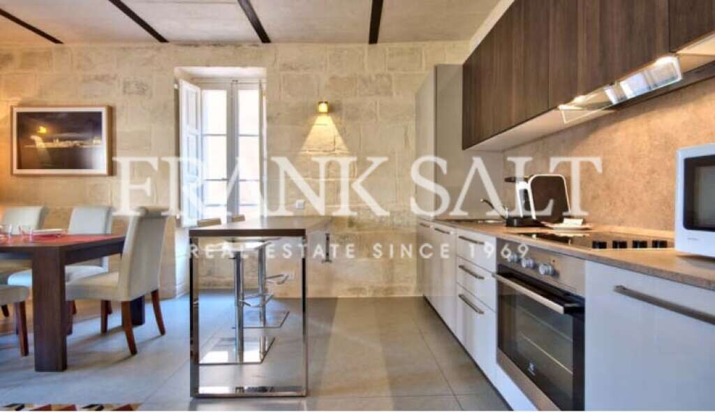 Valletta, 1 Bedroom Bedrooms, ,For Sale,FRSA-812712