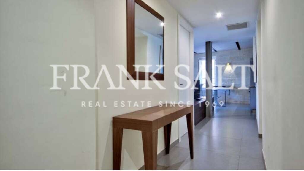 Valletta, 1 Bedroom Bedrooms, ,For Sale,FRSA-812712