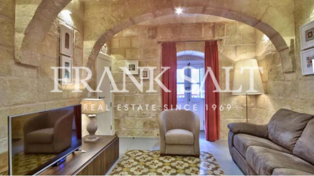 Valletta, 2 Bedrooms Bedrooms, ,1 BathroomBathrooms,For Sale,FRSA-812708