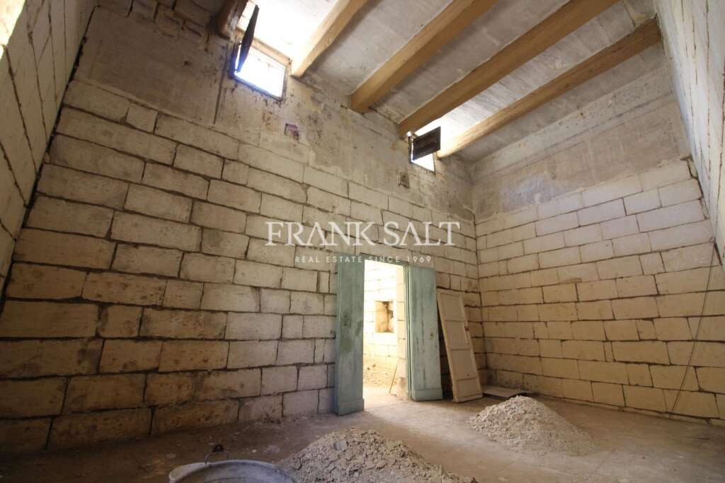 Rabat, 4 Bedrooms Bedrooms, ,For Sale,FRSA-852456