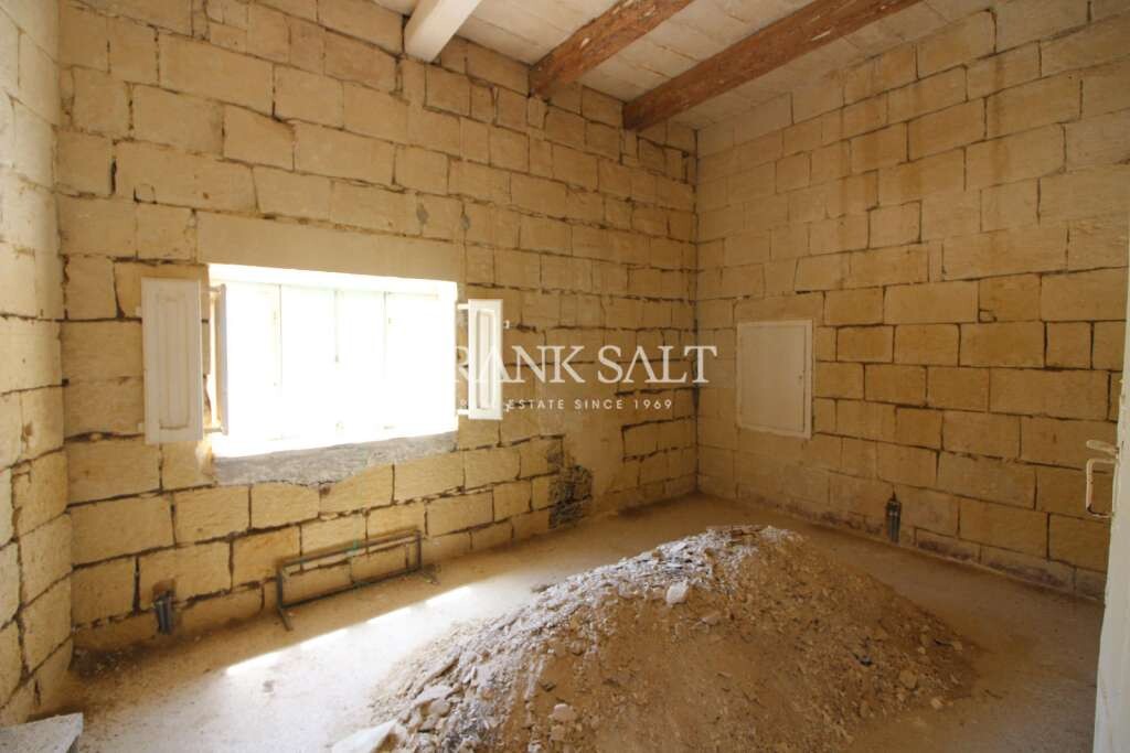 Rabat, 4 Bedrooms Bedrooms, ,For Sale,FRSA-852456