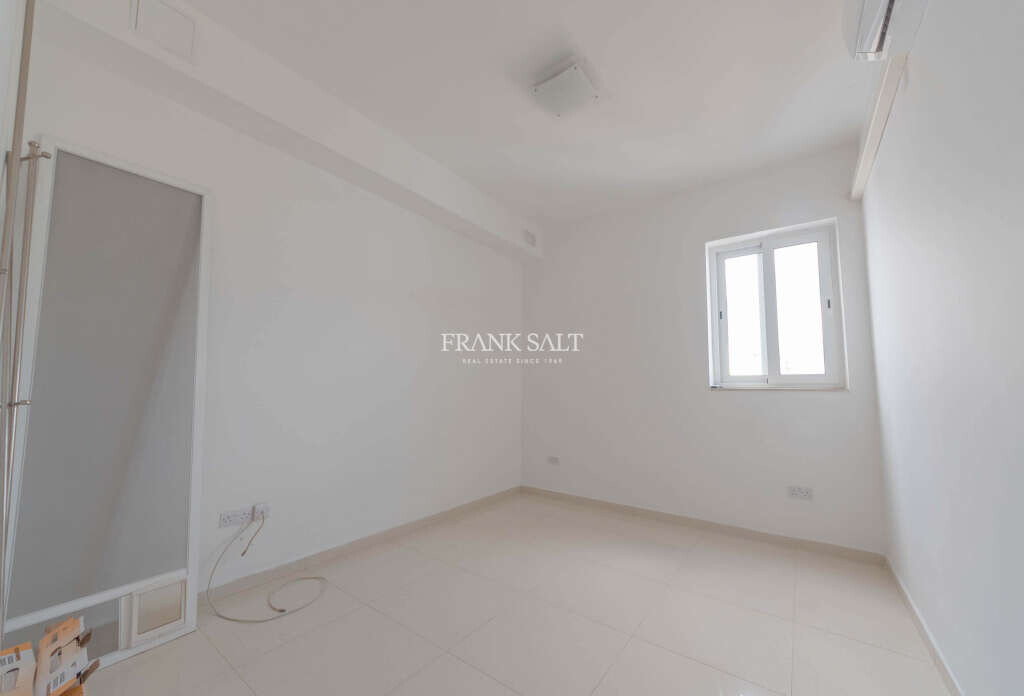 Tal-Ibrag, 3 Bedrooms Bedrooms, ,For Sale,FRSA-039414