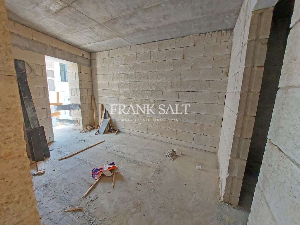 Birkirkara, 3 Bedrooms Bedrooms, ,2 BathroomsBathrooms,For Sale,FRSA-040434