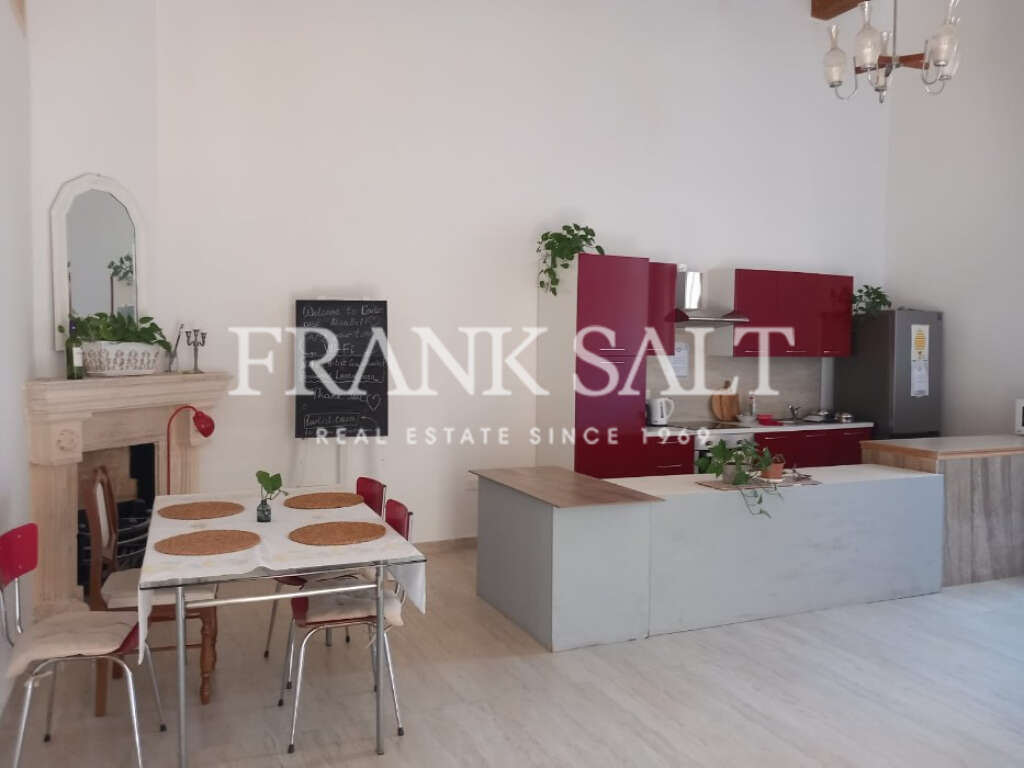 Valletta, 3 Bedrooms Bedrooms, ,For Sale,FRSA-040413
