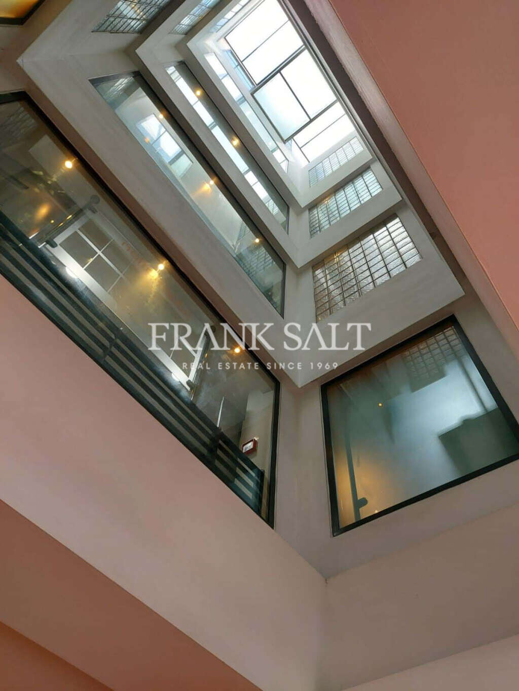 St Julians, ,For Sale,FRSA-915575