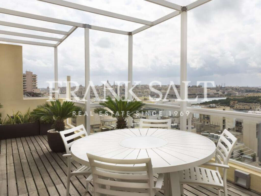 Sliema, 2 Bedrooms Bedrooms, ,1 BathroomBathrooms,For Sale,FRSA-319914