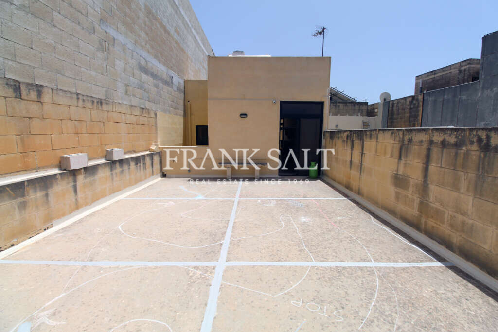 Marsaxlokk, 3 Bedrooms Bedrooms, ,1 BathroomBathrooms,For Sale,FRSA-618687