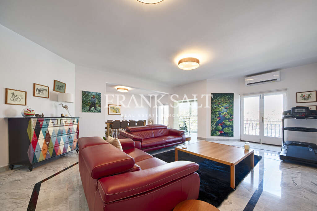 Pieta, 4 Bedrooms Bedrooms, ,2 BathroomsBathrooms,For Sale,FRSA-215278