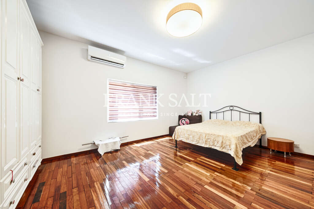 Pieta, 4 Bedrooms Bedrooms, ,2 BathroomsBathrooms,For Sale,FRSA-215278