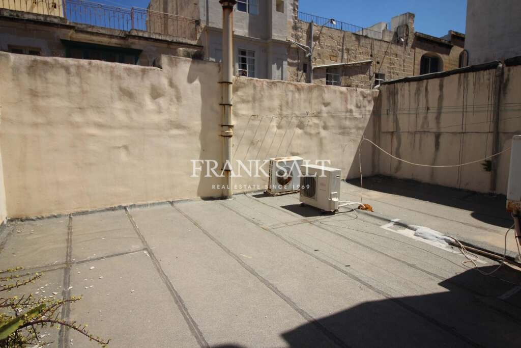 Valletta, ,For Sale,FRSA-320166