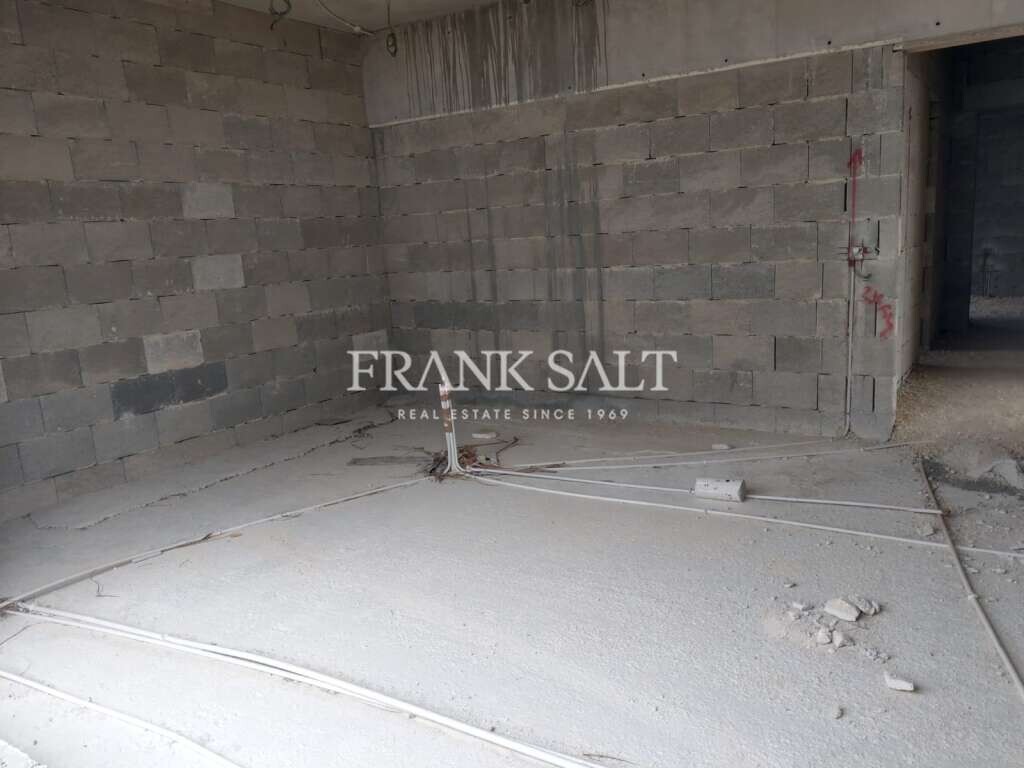 Marsascala, 3 Bedrooms Bedrooms, ,3 BathroomsBathrooms,For Sale,FRSA-320098