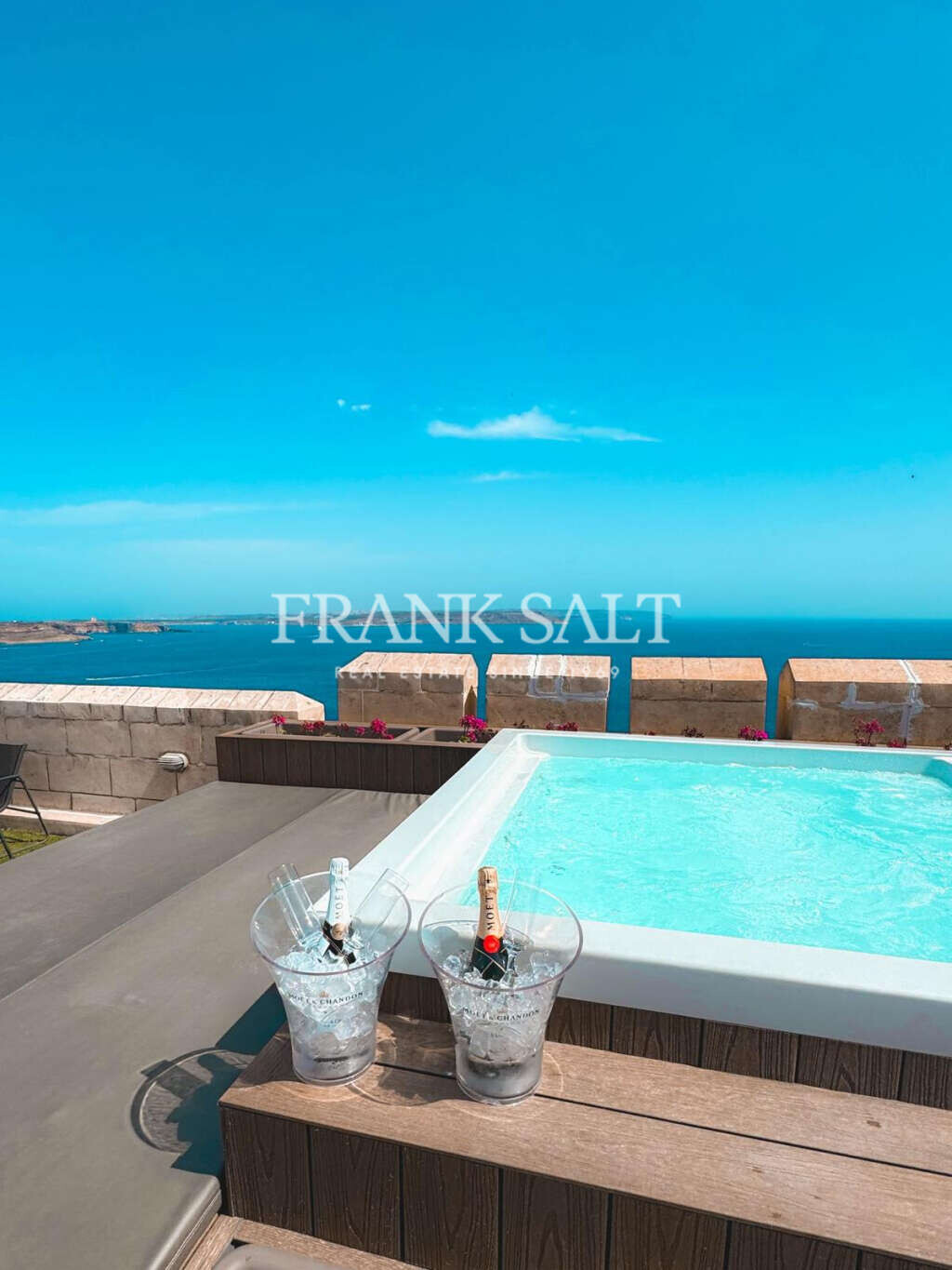 Fort Chambray, Gozo, 2 Bedrooms Bedrooms, ,For Sale,FRSA-112944