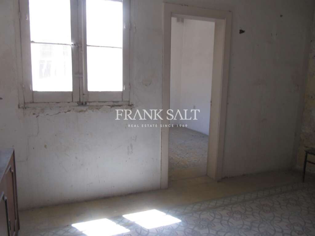 Fgura, 2 Bedrooms Bedrooms, ,1 BathroomBathrooms,For Sale,FRSA-417205