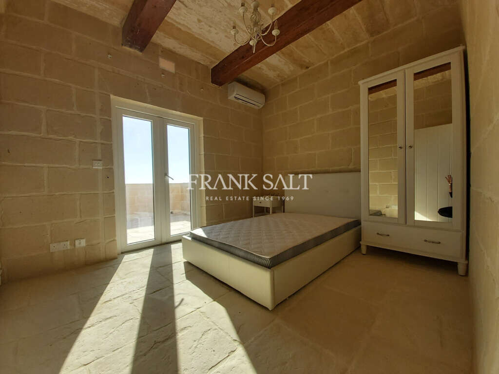 Gharb, Gozo, 5 Bedrooms Bedrooms, ,1 BathroomBathrooms,For Sale,FRSA-110460