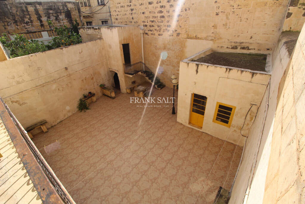 Victoria, Gozo, 4 Bedrooms Bedrooms, ,1 BathroomBathrooms,For Sale,FRSA-112786