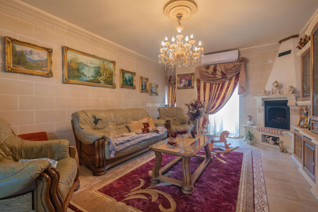 Msida, 3 Bedrooms Bedrooms, ,1 BathroomBathrooms,For Sale,FRSA-319946