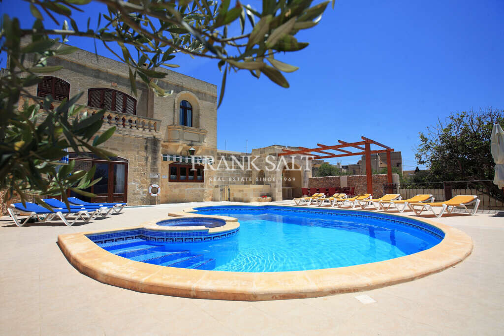 Xaghra, Gozo, 5 Bedrooms Bedrooms, ,1 BathroomBathrooms,For Sale,FRSA-110721