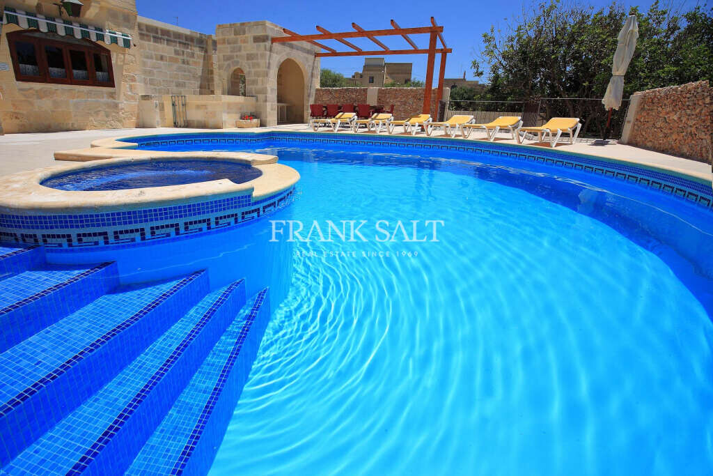 Xaghra, Gozo, 5 Bedrooms Bedrooms, ,1 BathroomBathrooms,For Sale,FRSA-110721