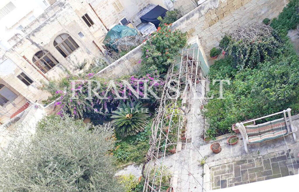 Birzebbugia, 3 Bedrooms Bedrooms, ,For Sale,FRSA-351874