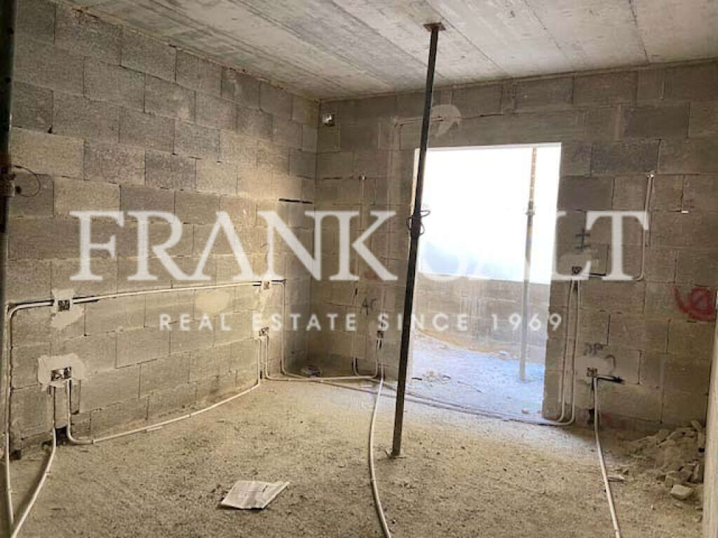 Mosta, 3 Bedrooms Bedrooms, ,For Sale,FRSA-039710