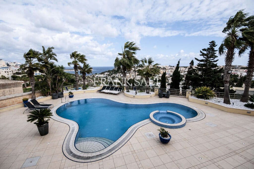 Mellieha, 3 Bedrooms Bedrooms, ,4 BathroomsBathrooms,For Sale,FRSA-915339