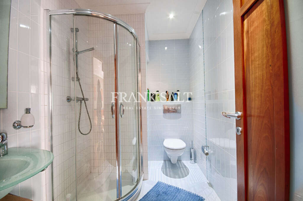 Mellieha, 3 Bedrooms Bedrooms, ,4 BathroomsBathrooms,For Sale,FRSA-915339