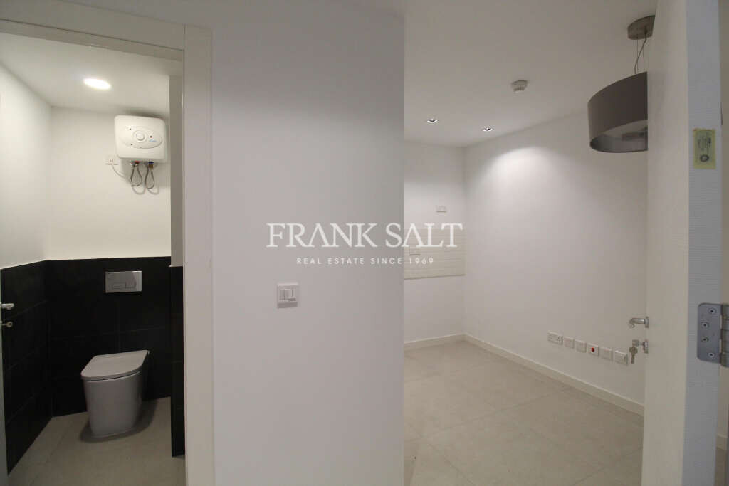 Pieta, ,For Sale,FRSA-270906