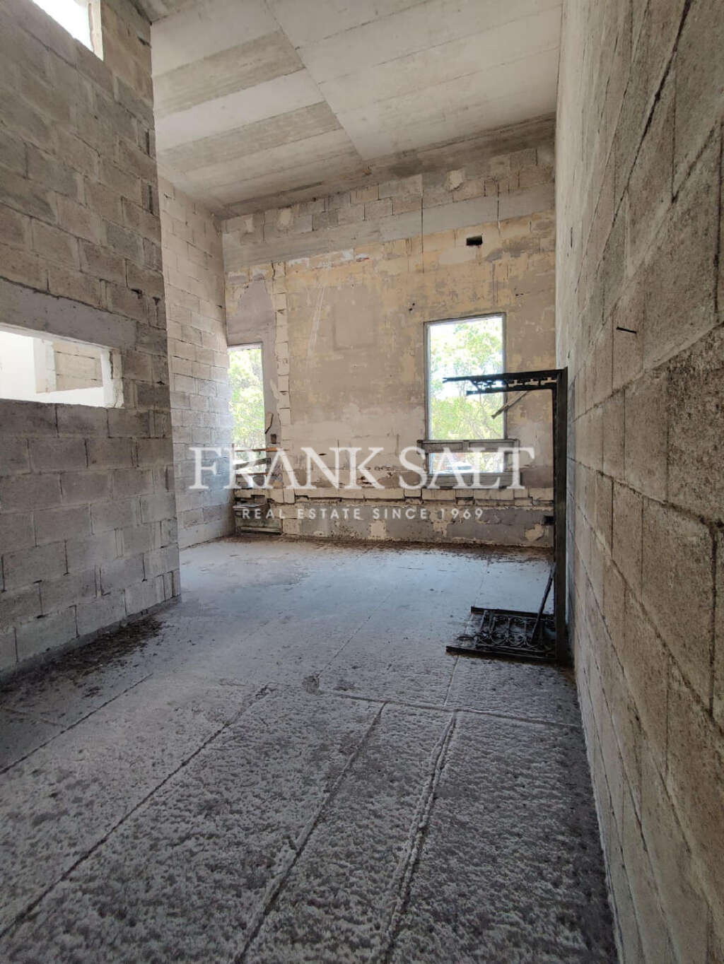 Pieta, ,For Sale,FRSA-817252